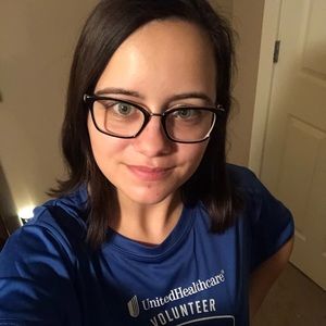 Meet your Posher, Rebecca